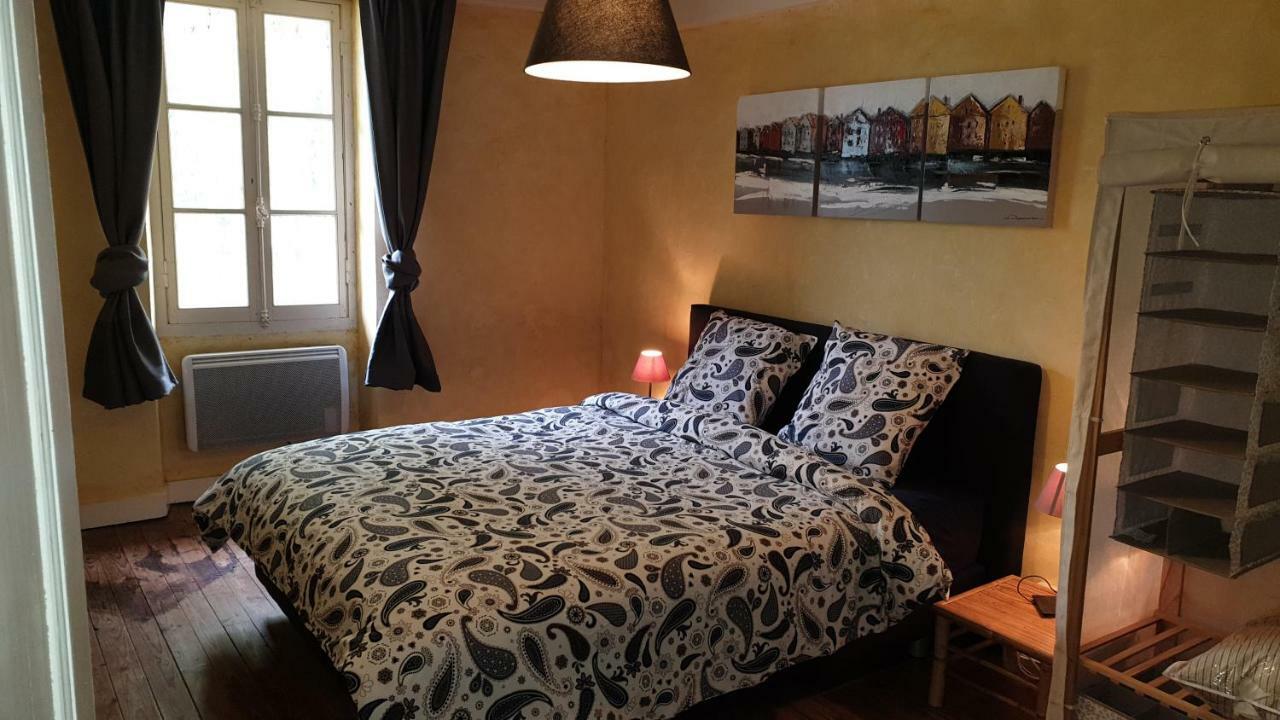 Villefranche-de-Lonchat Chateau Puygrenier מראה חיצוני תמונה